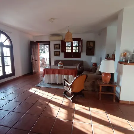 En Con Piscina Lägenhet